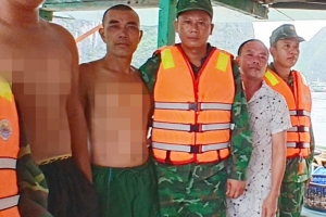 Quảng Ninh: Kịp thời cứu hộ tàu cá và 3 ngư dân gặp nạn trên biển