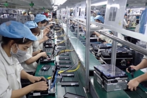 Kim ngạch xuất nhập khẩu vượt mốc 40 tỷ USD chỉ trong nửa đầu tháng Tám
