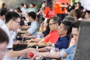 Cán bộ nhân viên ROX Group chung tay hiến máu, lan tỏa giá trị sống đẹp