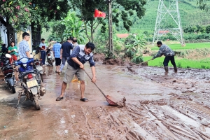 Bắc Ninh: Chung tay khắc phục môi trường sau mưa lũ