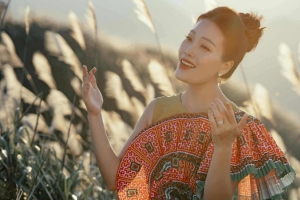 Sao Mai Huyền Trang ra mắt 2 MV ca ngợi Tổ quốc chào mừng 80 năm Quốc khánh
