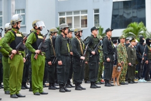 Đấu tranh, ngăn chặn việc tài trợ hoạt động xâm phạm an ninh quốc gia, khủng bố