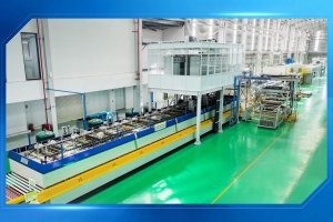 Nhà máy Kính ô tô cao cấp vận hành dây chuyền sản xuất kính chắn gió xe du lịch