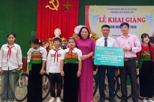 Ngân hàng Chính sách xã hội Thanh Hóa tặng 110 xe đạp cho học sinh khó khăn