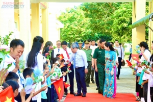 Quảng Ninh tưng bừng khai giảng năm học mới 2025-2026