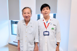 Một lần mổ, triệt căn ung thư đại tràng & loại bỏ nang tụy 10cm