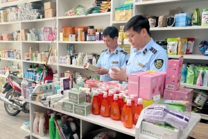 Tăng cường kiểm tra, xử lý mỹ phẩm không rõ nguồn gốc trên địa bàn tỉnh Hưng Yên