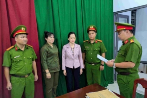 Tạm giữ hình sự chủ cơ sở nha khoa Tuyết Chinh liên quan đến vụ hành hung khách hàng