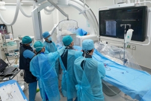 Y tế Việt Nam bước vào giai đoạn đột phá: Sắp xếp lại hệ thống, tập trung y tế cơ sở