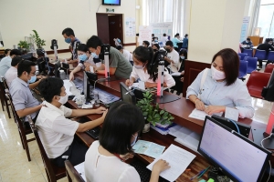 Dự thảo Luật Viên chức: Đội ngũ viên chức được góp vốn, thành lập và quản lý doanh nghiệp