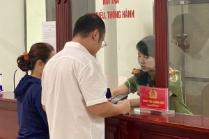 Công an tỉnh Thanh Hóa đề nghị công dân nhận hộ chiếu đúng hẹn để bảo đảm quyền lợi