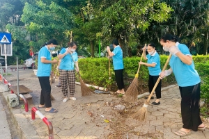 Phường Đống Đa (Hà Nội) ra quân chỉnh trang đô thị tại các vườn hoa công cộng