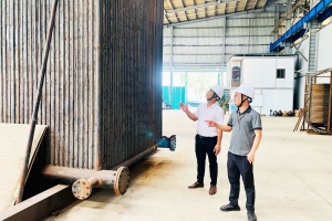 Hơi nước công nghiệp đốt bằng vật liệu biomass - giải pháp năng lượng tái tạo thân thiện với môi trường