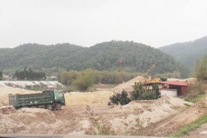 Bắc Ninh: Tháo gỡ khó khăn, đảm bảo nguồn cung đất, cát cho các công trình