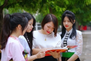 Bộ GD&ĐT đưa Tin học và AI vào chương trình dự bị đại học từ năm học 2025-2026