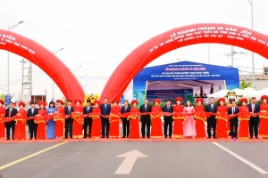 Ninh Bình khánh thành, gắn biển các công trình giao thông chiến lược chào mừng Đại hội Đảng bộ tỉnh lần thứ I