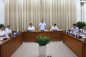 Thứ trưởng Bộ Công Thương họp bàn tháo gỡ vướng mắc, đẩy nhanh tiến độ các dự án điện tại TP.HCM, Đồng Nai, Tây Ninh