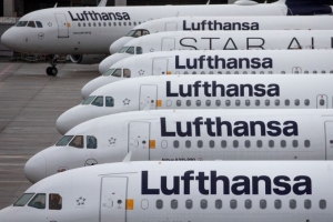 Tập đoàn Hàng không Lufthansa của Đức lên kế hoạch cắt giảm hàng nghìn việc làm