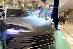 Đế chế chip ẩn mình trong người khổng lồ xe điện
