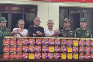 Hải quan Trà Lĩnh chặn đứng vụ vận chuyển trái phép 105 kg pháo nổ qua biên giới