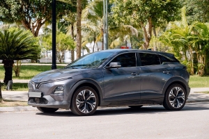 Chủ xe VinFast VF 6: Cầm lái là thấy khác biệt, đi phố hay đường dài đều nhàn