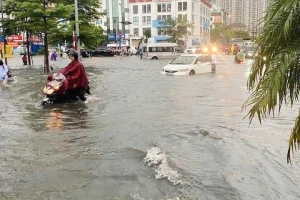 Sở Xây dựng Hà Nội xin lỗi người dân sau trận ngập lịch sử ngày 30/9