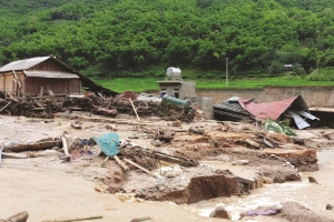 Còn 9 tỉnh đối mặt nguy cơ lũ quét, sạt lở đất sau mưa lớn