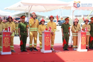Quảng Ninh ra mắt tổ chữa cháy tình nguyện tại Khu công nghiệp Hải Hà, Hải Yên