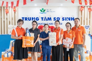 Lan tỏa yêu thương: Gooby trao tặng quà Trung thu đặc biệt, đồng hành cùng bệnh nhi tại Bệnh viện Nhi Trung ương