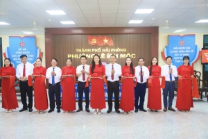 Phường Lê Ích Mộc khai trương Ki-ốt hỗ trợ thủ tục hành chính trực tuyến, triển khai xây dựng địa bàn không ma túy