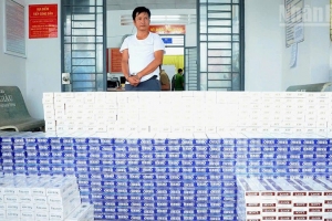 Đồng Tháp triệt phá vụ vận chuyển hơn 11.000 bao thuốc lá lậu