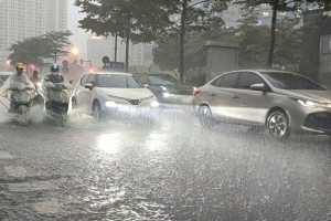 Bão số 11 Matmo tiến vào Vịnh Bắc Bộ, Bắc Bộ và Thanh Hóa mưa lớn kéo dài