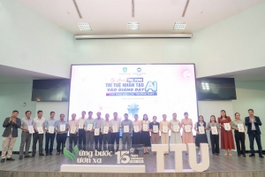 Trường Đại học Tân Tạo: Tập huấn ứng dụng trí tuệ nhân tạo vào giảng dạy cho giáo viên THPT