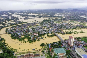 Tổn thất nặng nề sau mưa bão, Việt Nam thúc đẩy hợp tác quốc tế khắc phục hậu quả