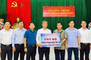 Công ty CP Hàng hải Dầu khí Hải Dương sẻ chia khó khăn với xã Đan Hải sau bão số 10