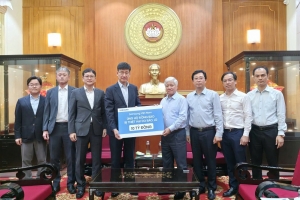 Samsung Việt Nam dành 10 tỷ đồng hỗ trợ người dân Việt Nam khắc phục hậu quả bão, lũ