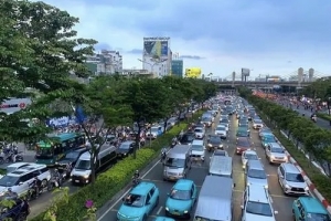 TP. HCM đẩy nhanh lộ trình chuyển đổi phương tiện giao thông công cộng xanh