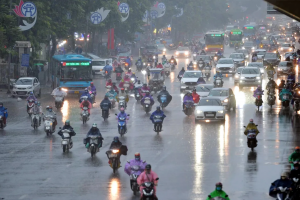 Thời tiết ngày 16/10: Mưa dông diện rộng và gió giật mạnh
