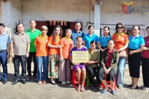 Quảng Ninh trao hỗ trợ xây dựng 2 nhà tình thương tại xã Bình Liêu và Lục Hồn