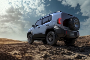 Toyota chính thức giới thiệu Land Cruiser FJ – mẫu SUV địa hình cỡ nhỏ
