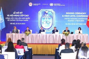 Kết thúc Lễ mở ký Công ước Hà Nội, 72 quốc gia tham gia ký kết trong hai ngày