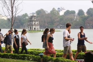 Lượng khách du lịch đến Thủ đô Hà Nội ước đạt 2,27 triệu lượt trong tháng 10/2025