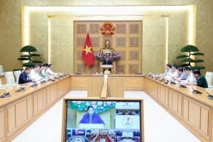 Thủ tướng chủ trì họp khẩn về ứng phó, khắc phục hậu quả mưa lũ tại miền Trung