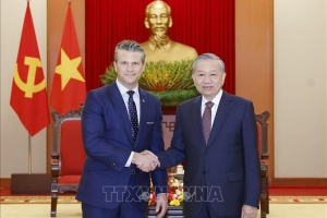 Tổng Bí thư Tô Lâm tiếp Bộ trưởng Bộ Chiến tranh Hoa Kỳ Pete Hegseth