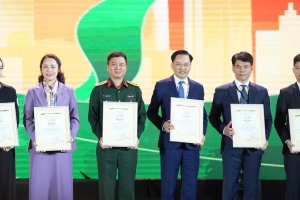 Tập đoàn Hóa chất Việt Nam đạt Giải thưởng “Không gian trưng bày tiêu biểu” tại Hội chợ Mùa Thu năm 2025