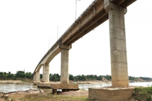 Bộ Xây dựng yêu cầu kiểm định khẩn cấp chất lượng cầu Sông Lô, báo cáo kết quả trước ngày 15/11