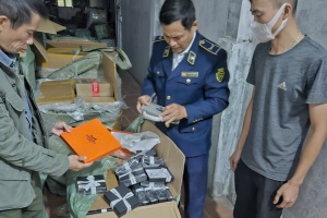 Hà Nội: Phát hiện hàng nghìn sản phẩm có dấu hiệu giả mạo nhãn hiệu nổi tiếng