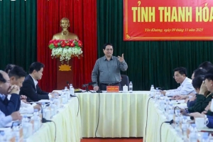 Thủ tướng Chính phủ Phạm Minh Chính làm việc với lãnh đạo các bộ, ngành, lãnh đạo chủ chốt tỉnh Thanh Hóa
