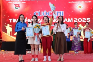 Hàng nghìn học sinh Bắc Ninh tham gia chương trình Thanh niên thượng tôn pháp luật và cuộc thi Tìm kiếm tài năng