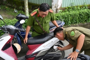 TP. HCM: Yêu cầu trường học không giữ xe máy điện, xe mô tô của học sinh chưa đủ tuổi